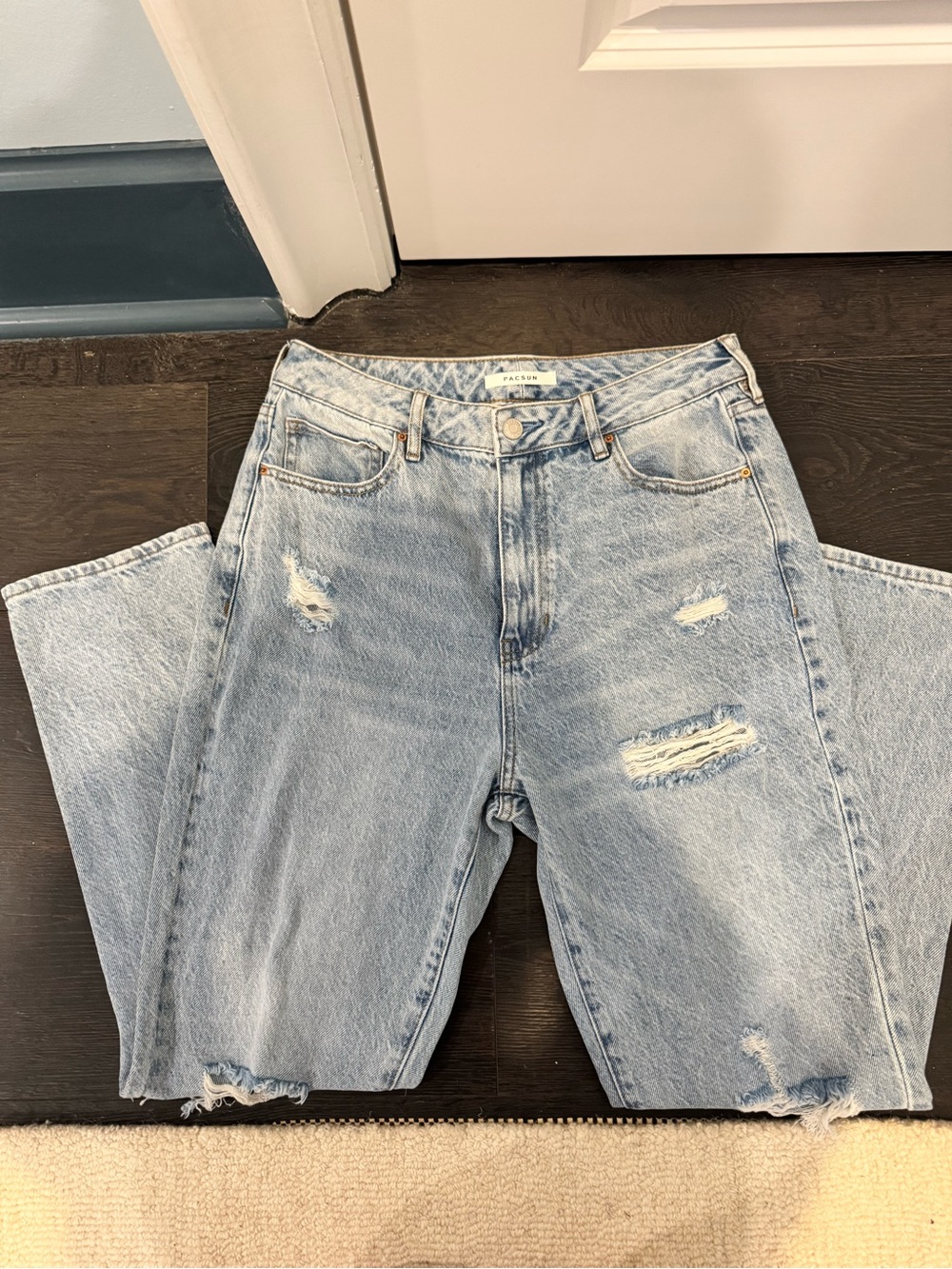 PacSun Light Blue High-Rise Distressed Jeans